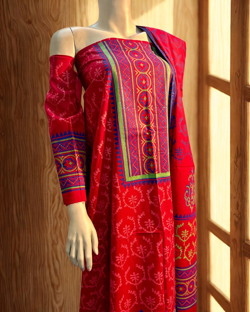 আনস্টিচড থ্রি পিস - ভিআইপি এ গ্রেড ব্লক - Alternate view 1 showing  color