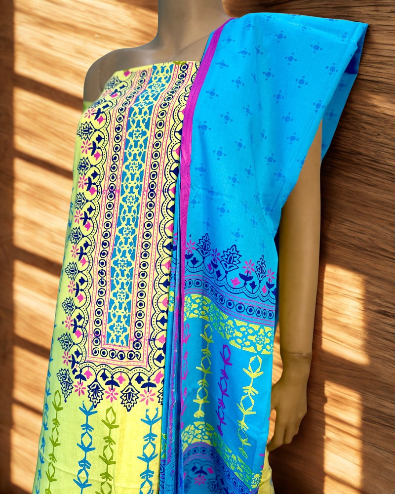 আনস্টিচড থ্রি পিস - ভিআইপি এ গ্রেড ব্লক - Alternate view 1 showing  color