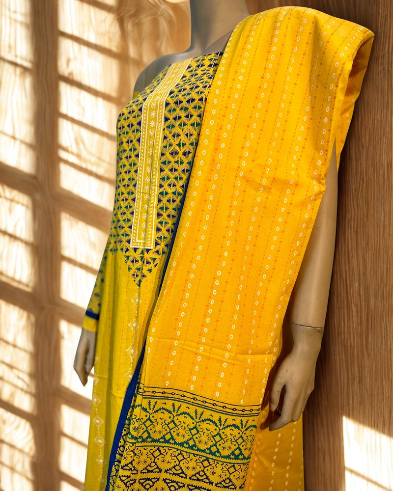 আনস্টিচড থ্রি পিস - ভিআইপি এ গ্রেড ব্লক - Alternate view 2 showing  color