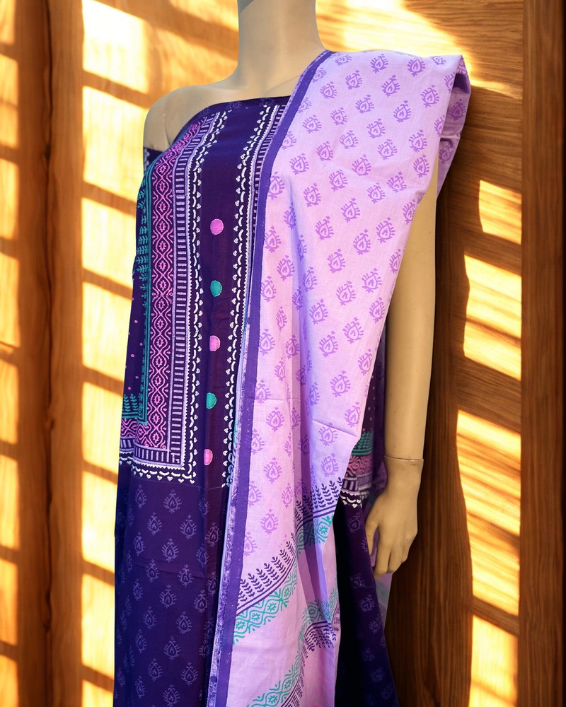 আনস্টিচড থ্রি পিস - ভিআইপি এ গ্রেড ব্লক - Alternate view 2 showing  color